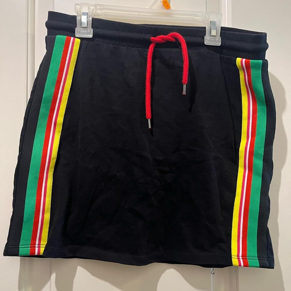 Zara trafaluc women’s skirt small black